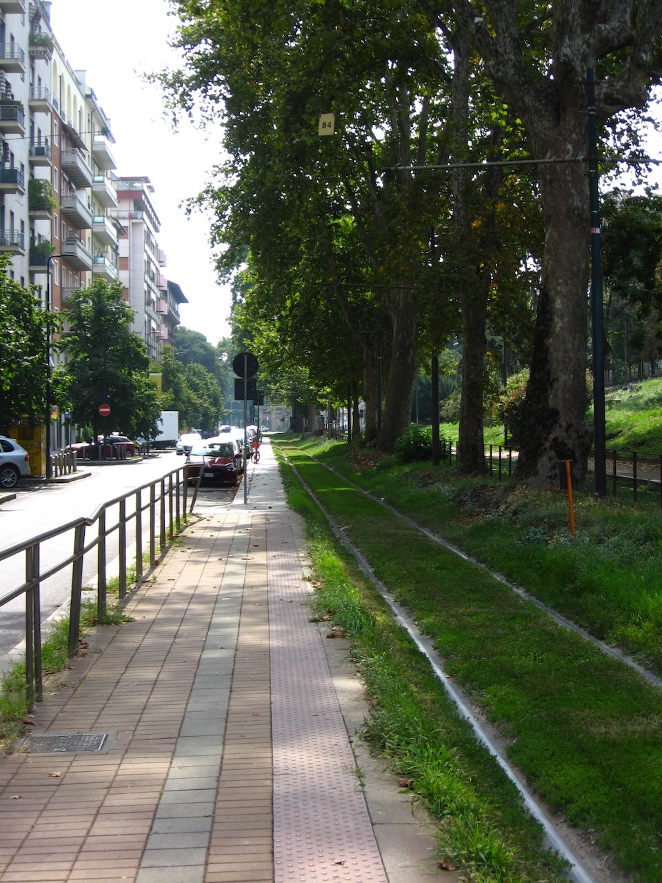 2025-08-14_10-48-40_Milan trams.jpeg